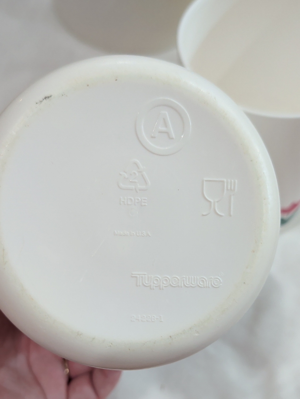 Tupperware Storage Containers Set Of 4 - Picture 5 of 6